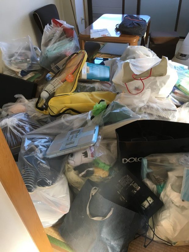 【高知市】お引っ越しに伴う不用品回収☆お客様のご予算内で不用品をすべて回収することができお喜びいただけました!
